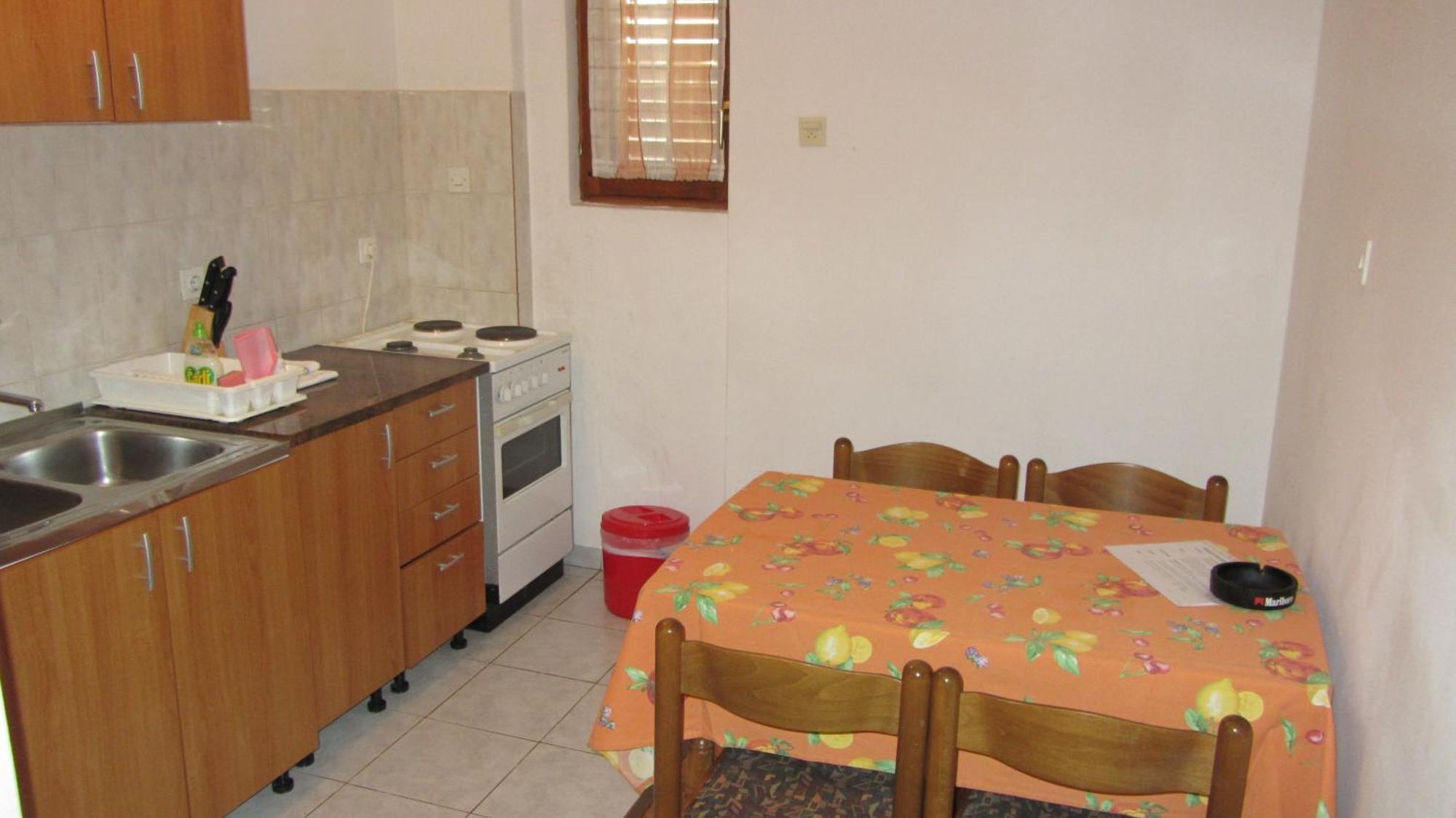Dvor Maraca Bell Tower Apartments 迪斯诺 客房 照片