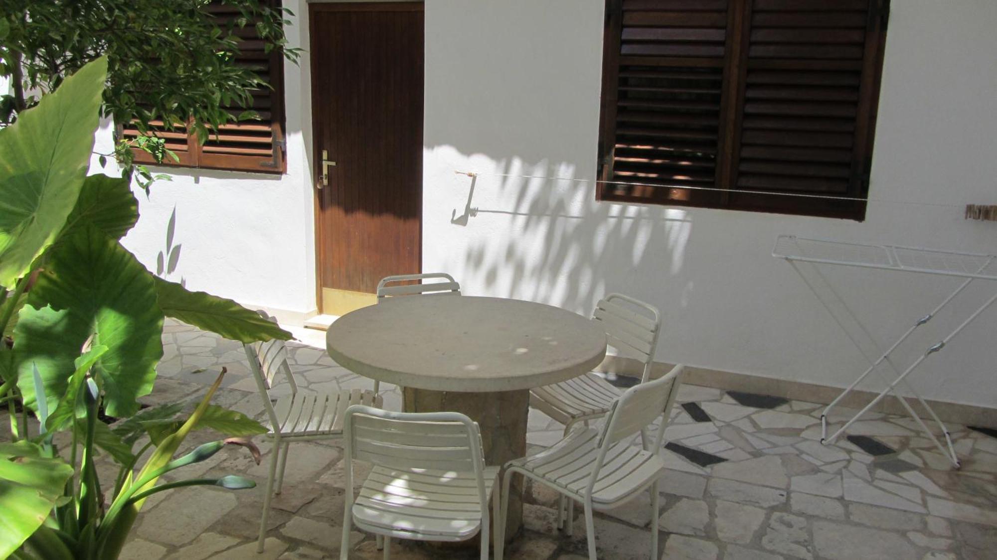 Dvor Maraca Bell Tower Apartments 迪斯诺 客房 照片