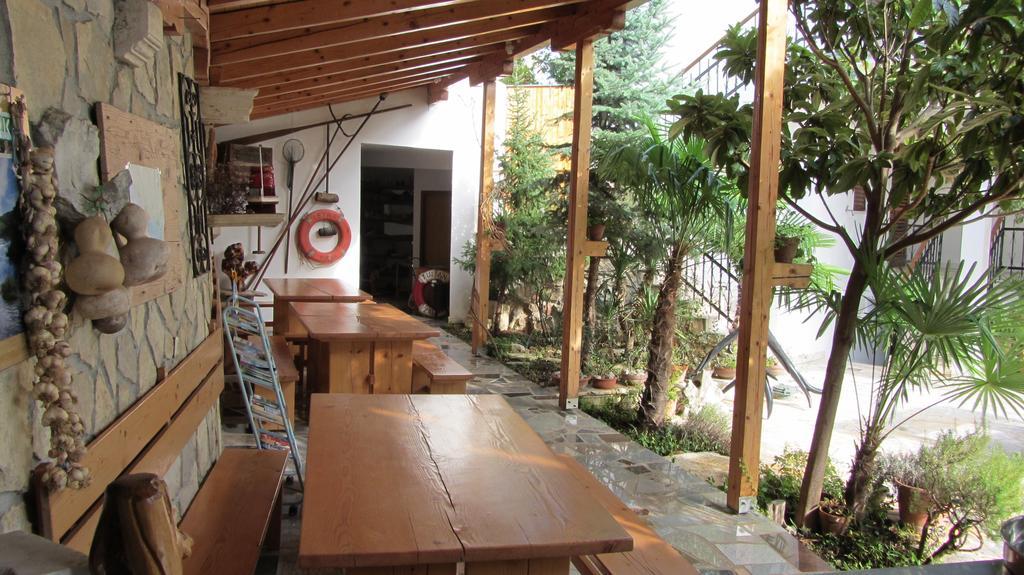 Dvor Maraca Bell Tower Apartments 迪斯诺 外观 照片