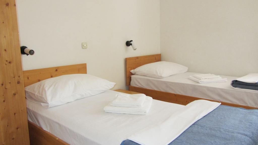Dvor Maraca Bell Tower Apartments 迪斯诺 客房 照片
